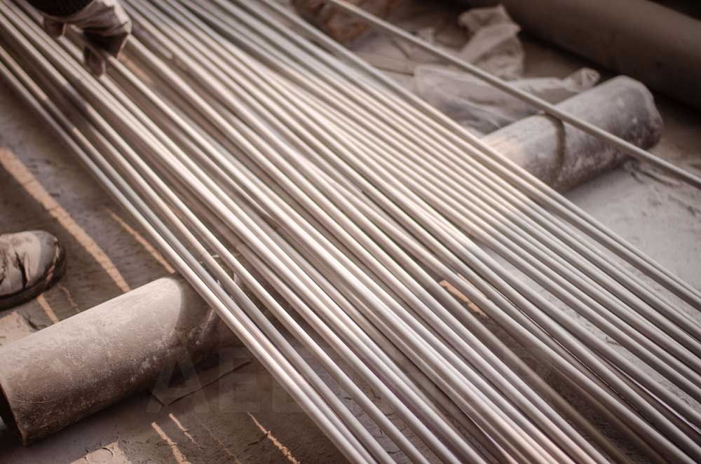 photo of nickel alloy pipes